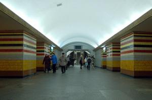 метро Шулявська